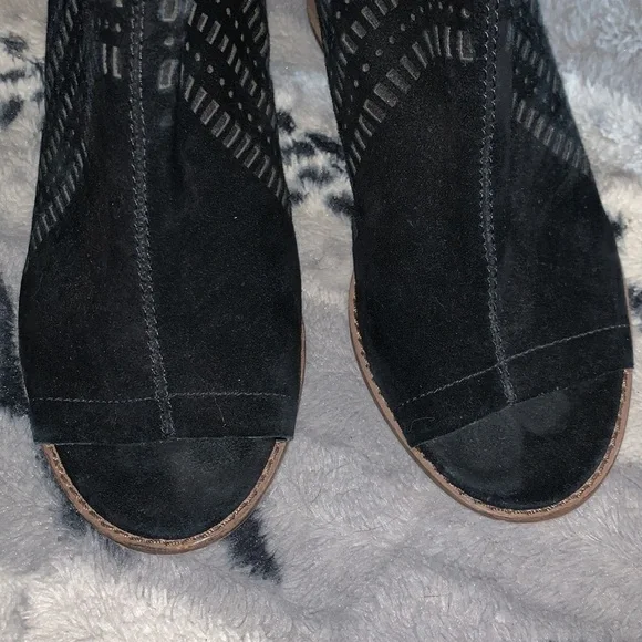 Vince Camuto Suede Open Toe Ankle Boots — 9 - Picture 4 of 13